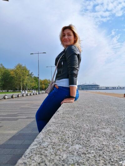  ,   Malina, 38 ,   ,   