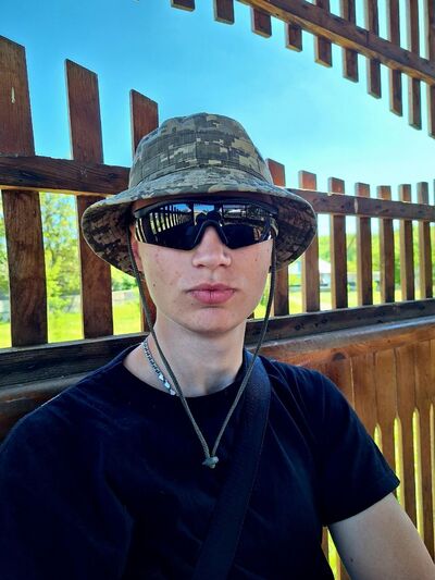  ,   Vitaliy, 19 ,   ,   