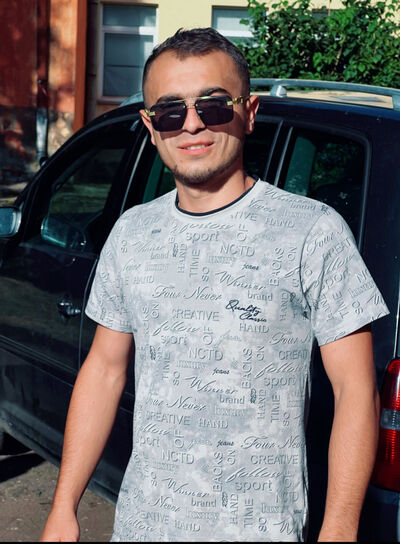  ,   Ruslan, 30 ,   ,   , c , 