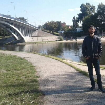  ,   Gurami, 33 ,   ,   , c 