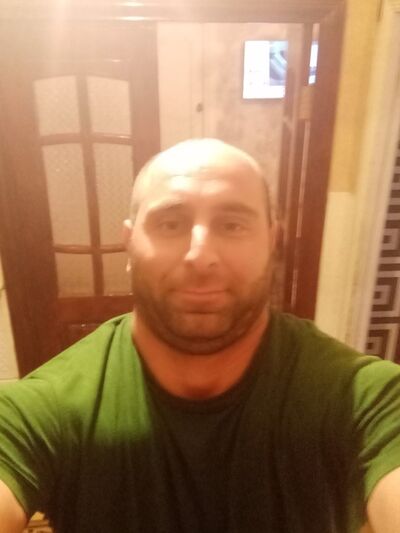  ,   Elcin, 40 ,   