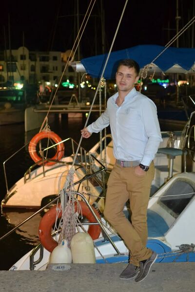  ,   Roman, 34 ,  