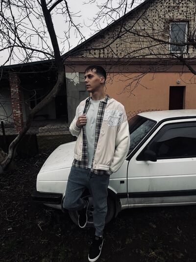  ,   Vova, 30 ,   ,   