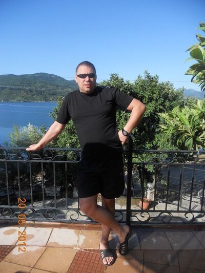  ,   Srgey, 47 ,     , c 