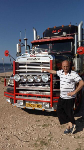  ,   Mihail, 54 ,   ,   