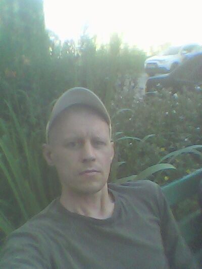  ,   Evgenij, 40 ,  
