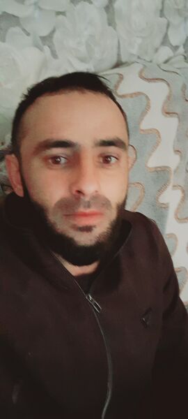  ,   Muslim, 32 ,   ,   , c , 