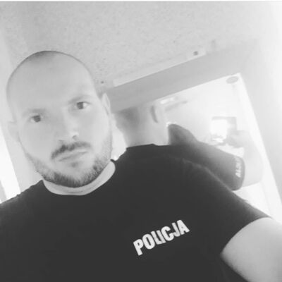  ,   Daniel, 42 ,   ,   , c 