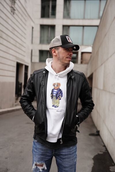  ,   Ivan, 28 ,   ,   , c 