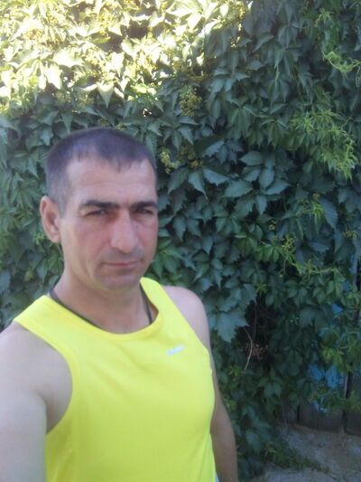  ,   Alex, 45 ,   