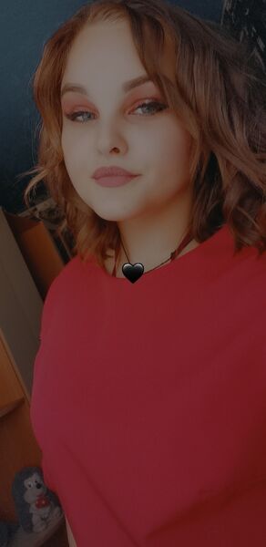 ,   Valeria, 24 ,  