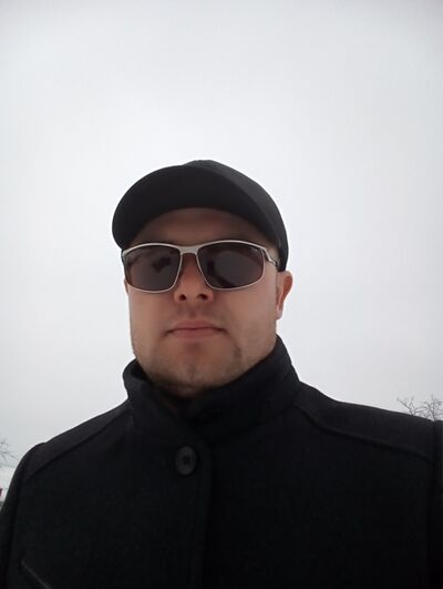  ,   Maksim, 35 ,   c , 