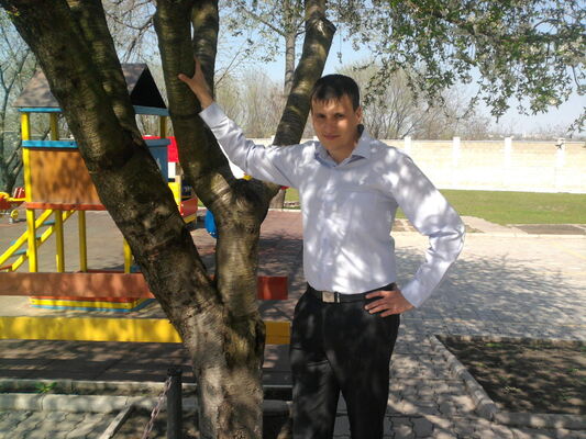  ,   Alex, 39 ,   c 