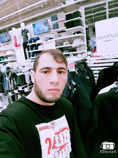  ,   KHISRAV, 37 ,   ,   , c 