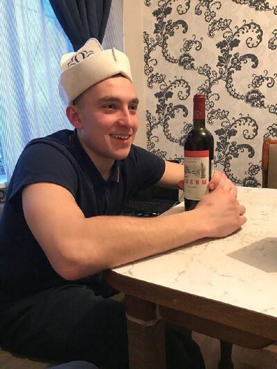  ,   Roman, 28 ,   ,   