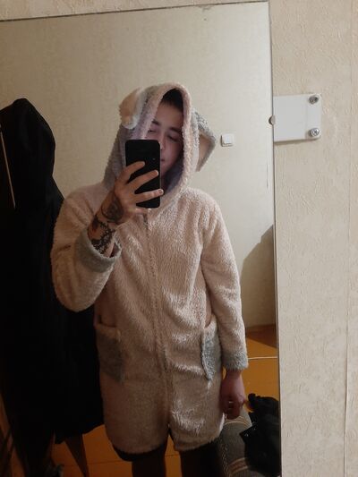  ,   Vladislav, 24 ,   ,   