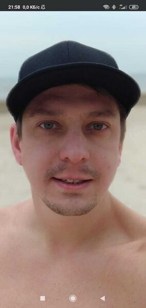  ,   Artyom, 38 ,  
