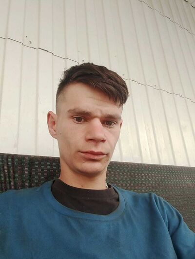  ,   Mikhail, 28 ,   ,   
