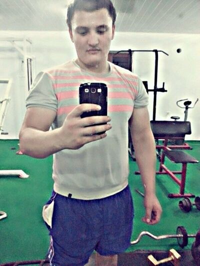  ,   Farrux, 34 ,   