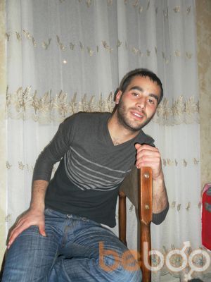  ,   Artur, 33 ,   