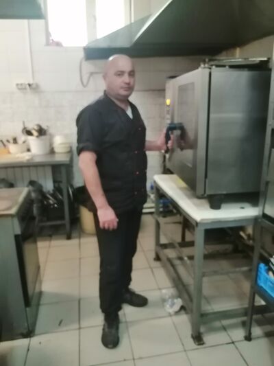  --,   Fuad, 43 ,   ,   