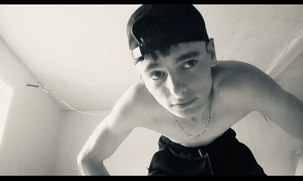  ,   Amin, 21 ,   ,   