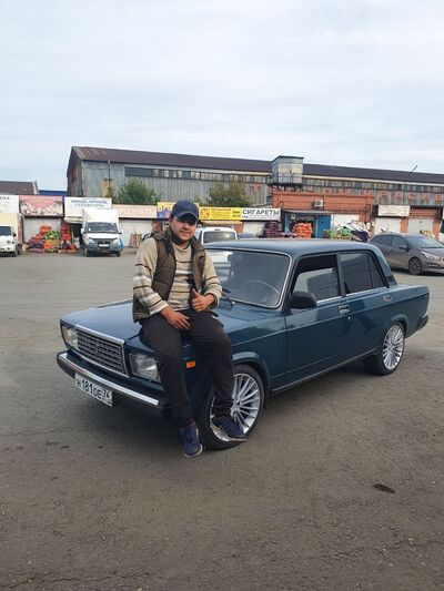  ,   Felix, 25 ,   ,   