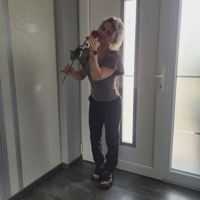  Bosel,   ELENA, 39 ,   ,   , c , 