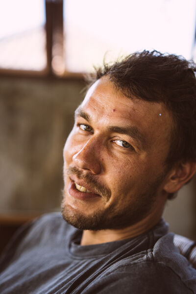  ,   Alex, 40 ,   ,   