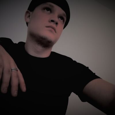  ,   Vinnie, 21 ,   ,   , c , 