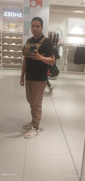  ,   ADRIAN PRADO, 22 ,   ,   , c , 