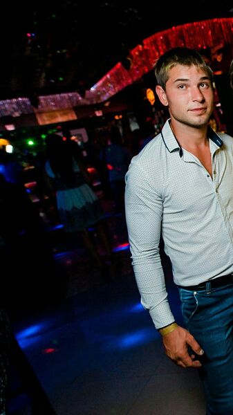  ,   Denis, 30 ,   ,   , c , 