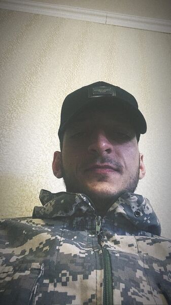  ,   Dato, 28 ,     