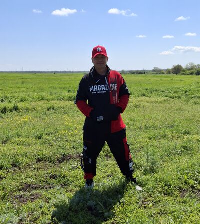  ,   Andrey, 42 ,   c , 