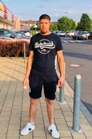  50739219  Marin, 26 ,    