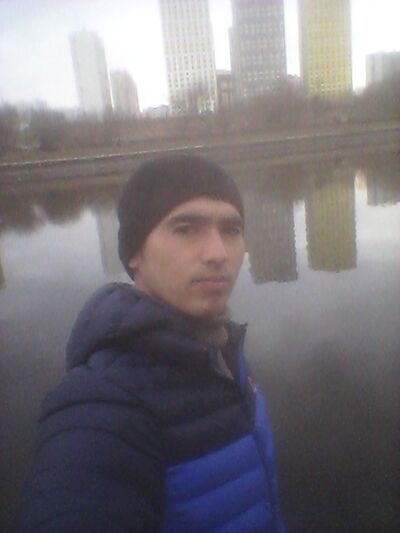  ,   Alek, 33 ,  