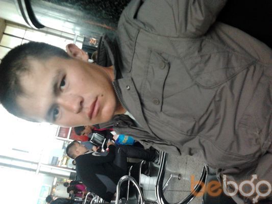  3343319  Jon, 36 ,    