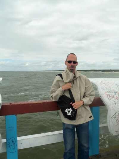  ,   Piotr, 51 ,   ,   , 