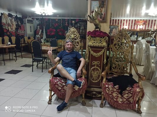 Unterfohring,   Ghenadie, 42 ,   ,   , c 