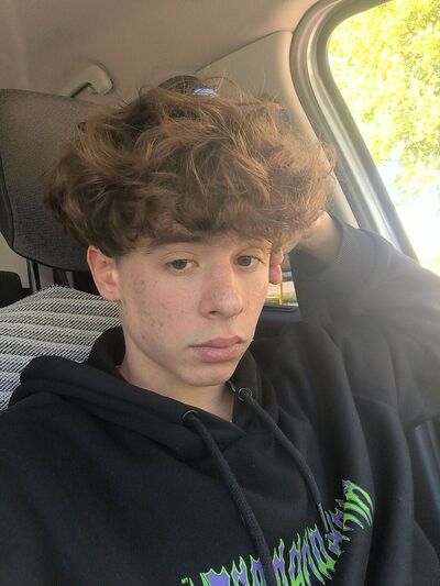  ,   Anton, 19 ,   ,   