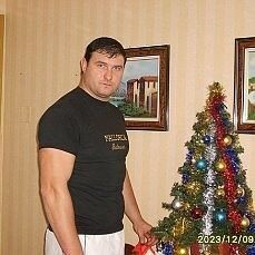  ,   Valerii, 47 ,   ,   , c 
