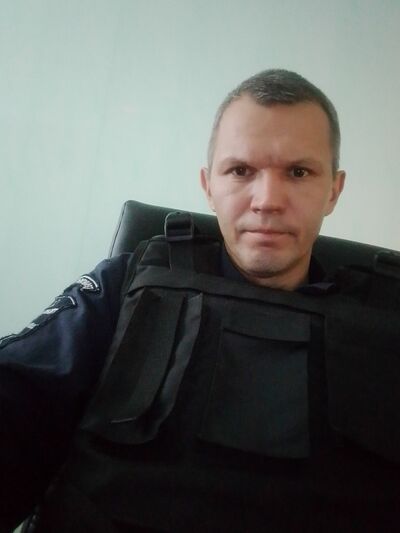  ,   Azat, 45 ,   ,   