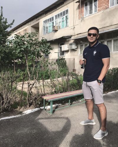 ,   Nurik, 25 ,   ,   