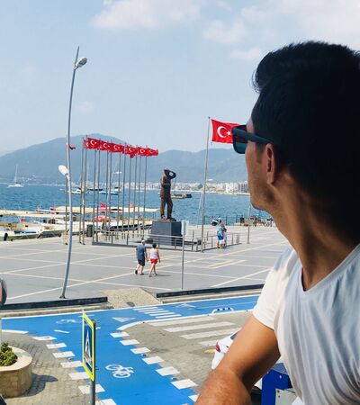  Kavaklidere,   , 43 ,   ,   