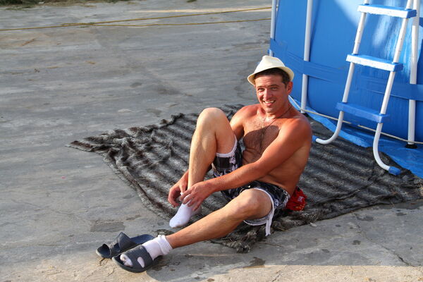  ,   Artyom, 47 ,     , c 