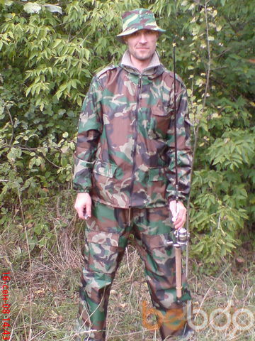  ,   Artem, 51 ,   ,   , c 