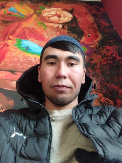 ,   Yashnarbek, 25 ,   ,   