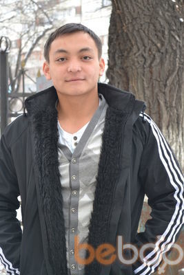  ,   Jonny, 33 ,   