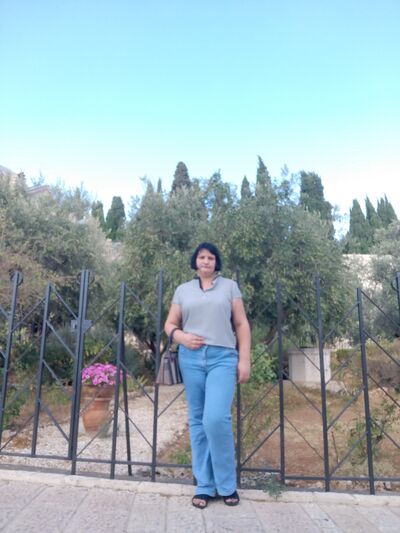  ,   Inga, 37 ,   ,   