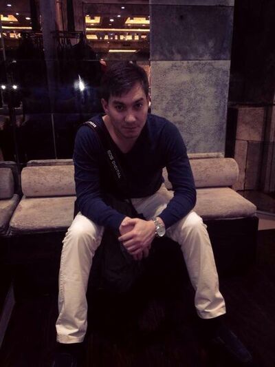  ,   Erik, 37 ,   ,   , c 